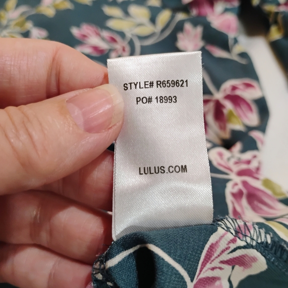 Lulu's Floral Blouse in Pink and Green - Picture 4 of 7